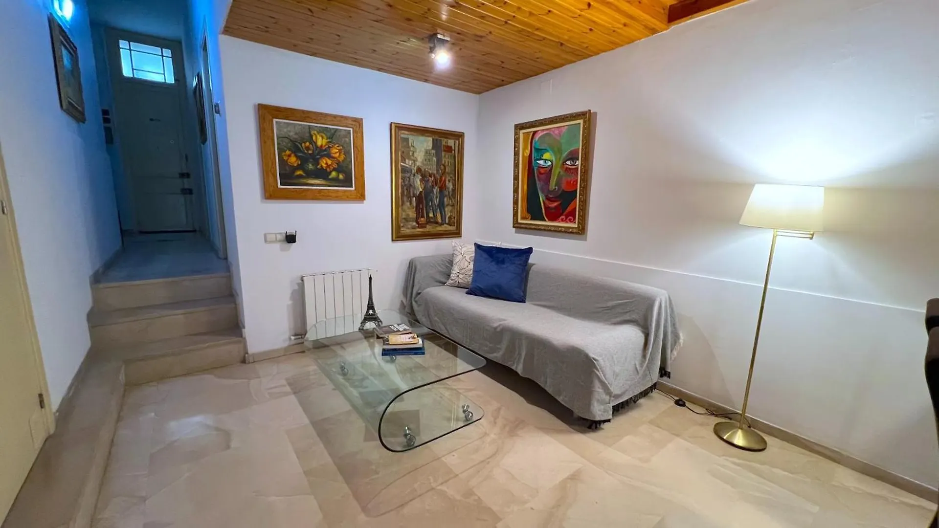 Retiro Urbano En Sants, Tu Hogar En Barcelona Apartment 0*,  Spain